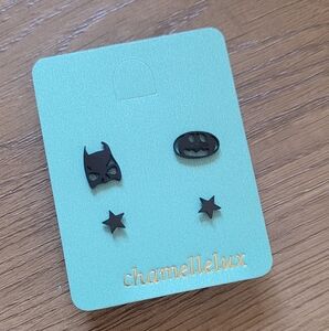 2 Pairs Set Black Batman Shield / Star Stainless Steel Stud Earring